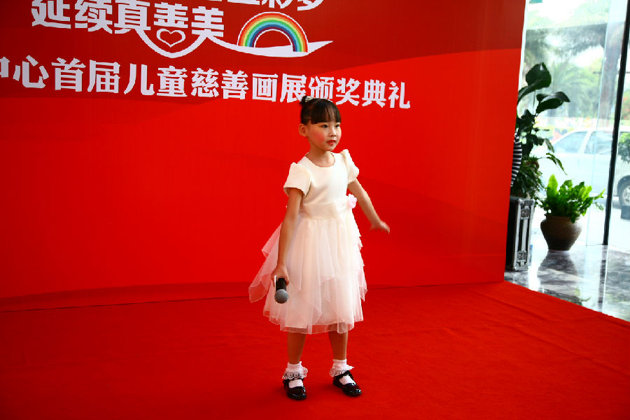 7151406622053.jpg 7151406622053.jpg