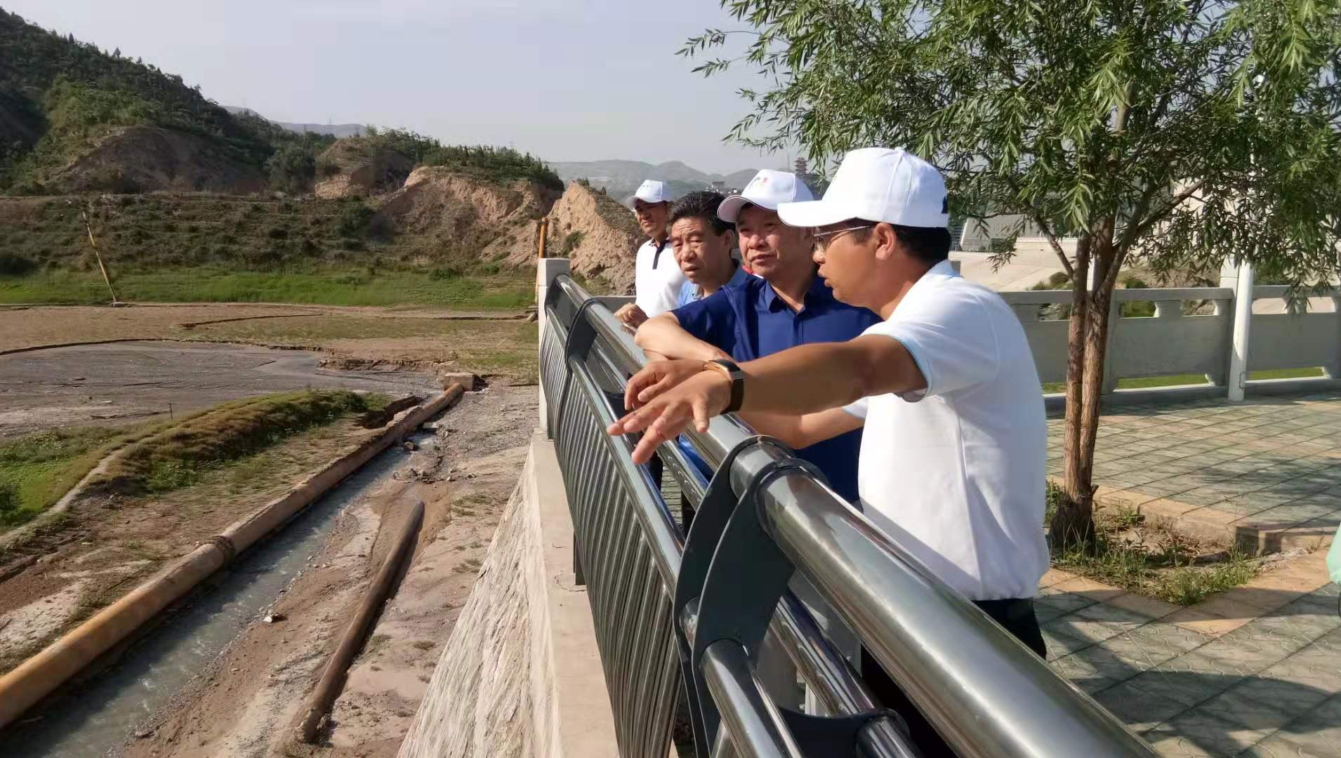 b5f66214a4d179c114faa02d64901931.jpg b5f66214a4d179c114faa02d64901931.jpg