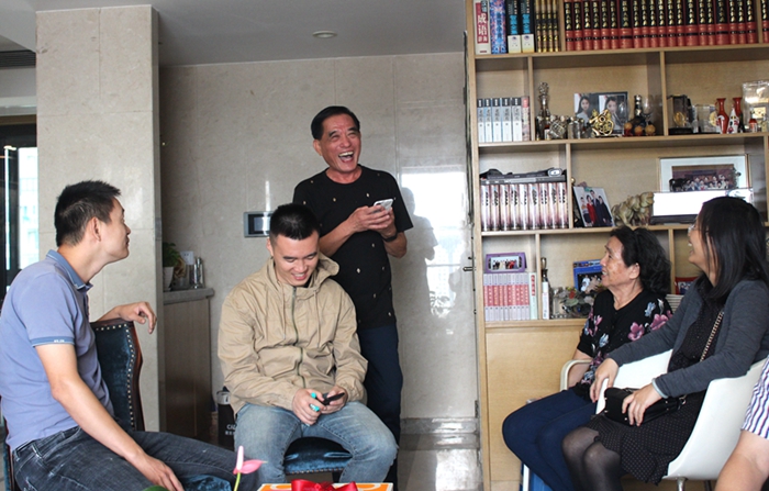 IMG_5260.jpg IMG_5260.jpg