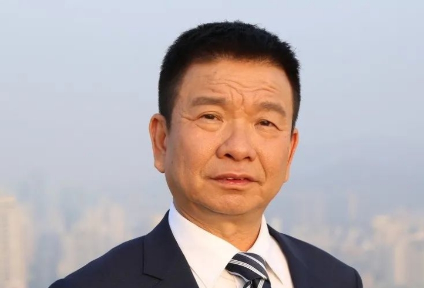 6384585013292096575615877