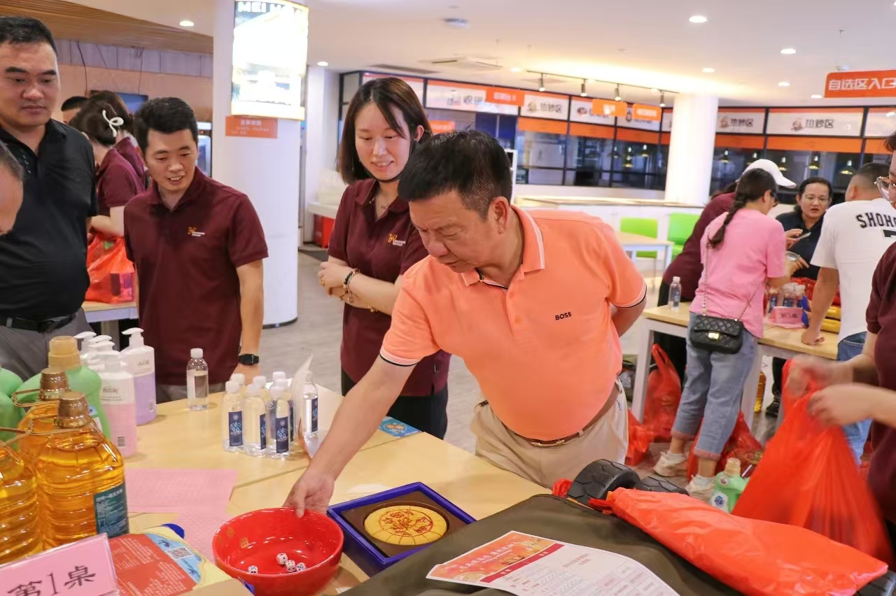 6386242610365257755178047