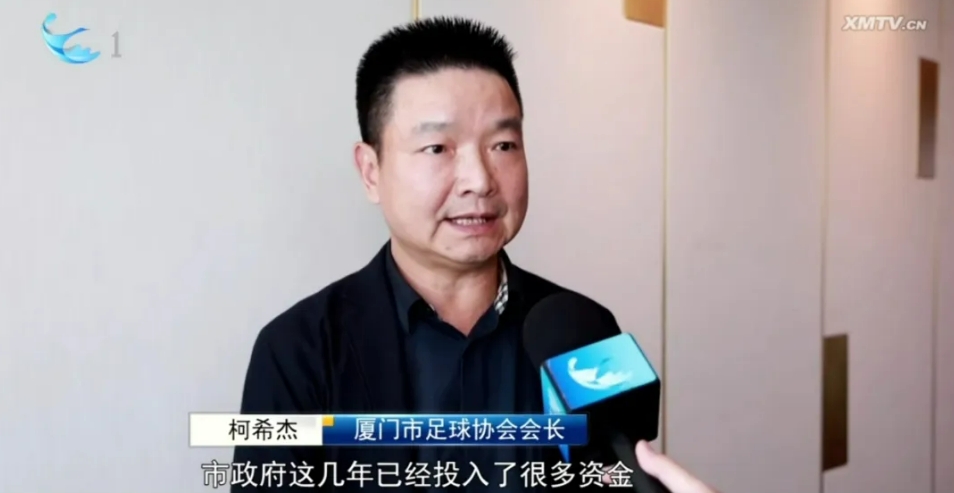 6387858417516402709963608